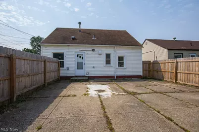 12600 Sprecher Avenue, Loveland, OH 44135 - Photo 29
