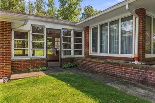5738 Griffith Ave NW, North Canton, OH 44720 - Photo 5