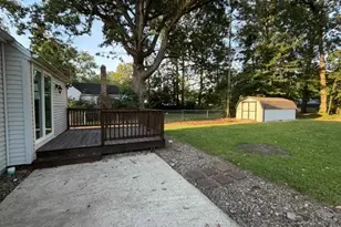 425 Hawkins Dr, Painesville, OH 44077 - Photo 11
