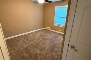 425 Hawkins Dr, Painesville, OH 44077 - Photo 7