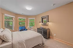 1040 Riverwoods Dr, Akron, OH 44313 - Photo 25