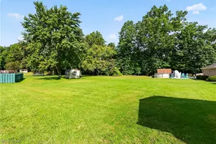 129 Evans Ave, Austintown, OH 44515 - Photo 27