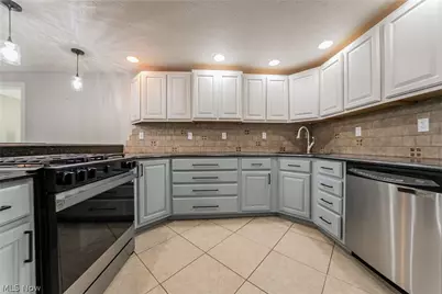 12335 Robson Road, Grafton, OH 44044 - Photo 7