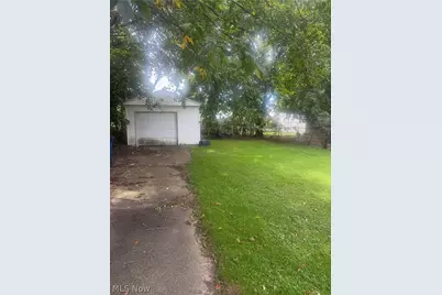 12516 Rexford Avenue, Loveland, OH 44105 - Photo 11
