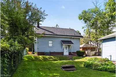 3915 Howard Street, Youngstown, OH 44512 - Photo 3