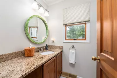 717 Wedgewood Drive, Avon Lake, OH 44012 - Photo 31
