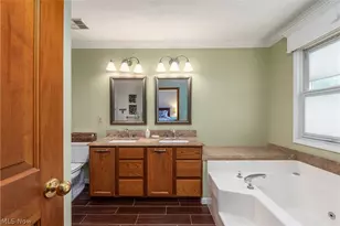 717 Wedgewood Dr, Avon Lake, OH 44012 - Photo 23