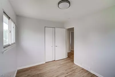16110 Seville Road, Loveland, OH 44128 - Photo 25