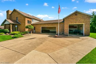 594 Shadydale Drive, Canfield, OH 44406 - Photo 3