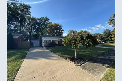 1316 New Mexico Avenue, Lorain, OH 44052 - Photo 3