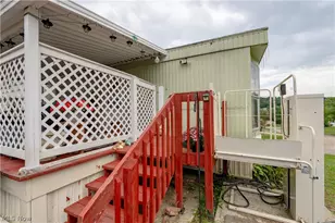 2715 Barn Dr SW, Canton, OH 44706 - Photo 3