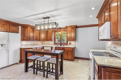 2965 Howell Drive, Poland, OH 44514 - Photo 11