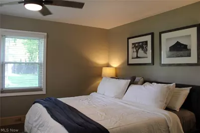 851 Mentor Road, Akron, OH 44303 - Photo 21