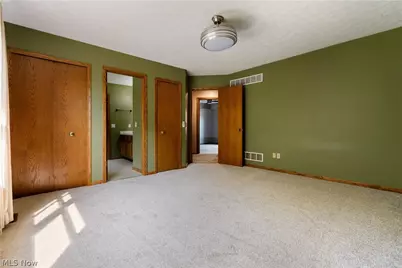 2124 Mount Pleasant Street NE, Canton, OH 44721 - Photo 27