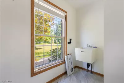 2124 Mount Pleasant Street NE, Canton, OH 44721 - Photo 19