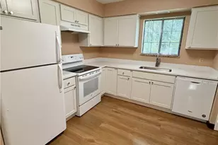 6385 Catawba Dr, Canfield, OH 44406 - Photo 7