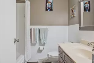 439 Bob Ave, Canal Fulton, OH 44614 - Photo 15