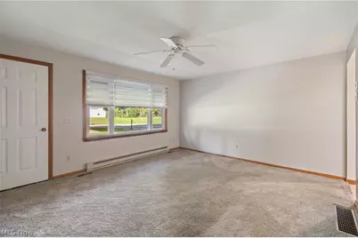 6264 Paris Avenue, Louisville, OH 44641 - Photo 17