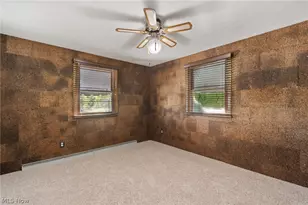 6264 Paris Ave, Louisville, OH 44641 - Photo 11
