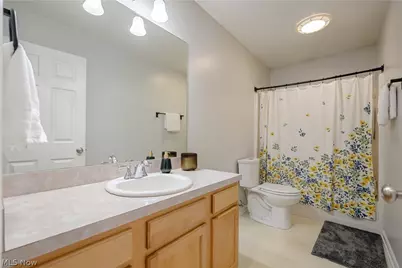 477 Franklin Avenue, Barberton, OH 44203 - Photo 7