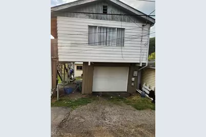 805 Clover Alley, Wellsville, OH 43968 - Photo 1