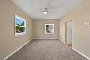 401 7th St, Fairport Harbor, OH 44077 - Photo 9