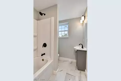 302 N Wooster Avenue, Strasburg, OH 44680 - Photo 11