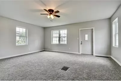 302 N Wooster Avenue, Strasburg, OH 44680 - Photo 13