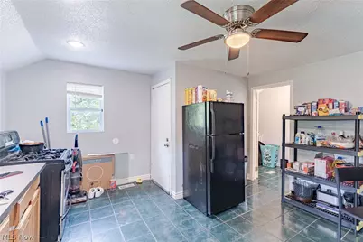 7602 Berry Avenue, Loveland, OH 44102 - Photo 9