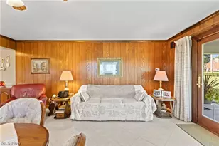 326 Bennett Dr, Weirton, WV 26062 - Photo 21