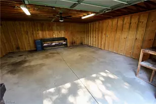 1303 Cherry Ln, Green Hills, OH 44131 - Photo 41