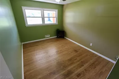 1303 Cherry Lane, Green Hills, OH 44131 - Photo 17