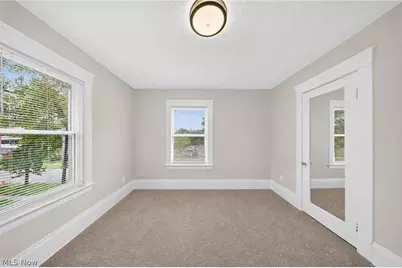 10524 Lee Avenue, Loveland, OH 44106 - Photo 15