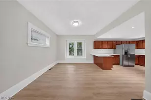 10524 Lee Ave, Loveland, OH 44106 - Photo 9