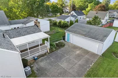 241 Van Buren Avenue, Cuyahoga Falls, OH 44221 - Photo 37