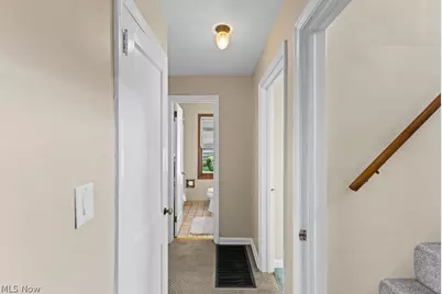 241 Van Buren Avenue, Cuyahoga Falls, OH 44221 - Photo 23