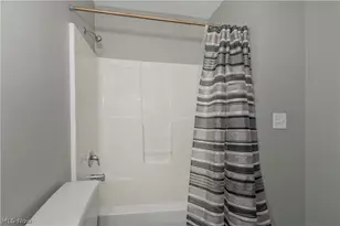 2868 W 11th St, Loveland, OH 44113 - Photo 35