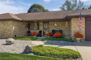 2433 Fontana St NW, Massillon, OH 44646 - Photo 11
