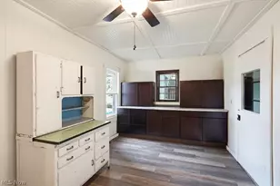 2054 17th St SE, Canton, OH 44707 - Photo 9