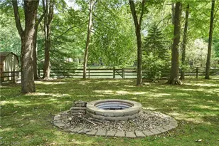 315 Hollythorn Dr, Copley, OH 44321 - Photo 5
