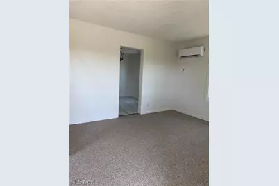 705 Moraine Avenue, Akron, OH 44310 - Photo 9