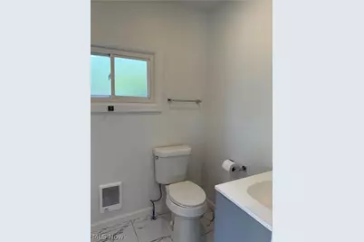 705 Moraine Avenue, Akron, OH 44310 - Photo 15