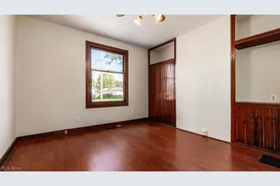836 Indiana Street, Zanesville, OH 43701 - Photo 13