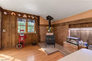 7186 S Ridge Rd, Madison, OH 44057 - Photo 7