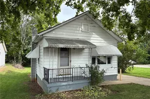 4031 Elyria Ave, Lorain, OH 44055 - Photo 3