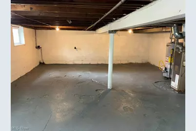 4031 Elyria Avenue, Lorain, OH 44055 - Photo 27