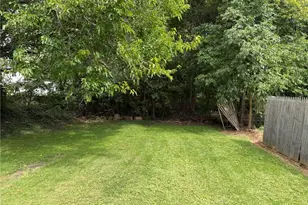 4031 Elyria Ave, Lorain, OH 44055 - Photo 7