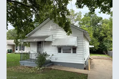 4031 Elyria Avenue, Lorain, OH 44055 - Photo 1