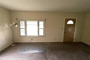 4031 Elyria Ave, Lorain, OH 44055 - Photo 11
