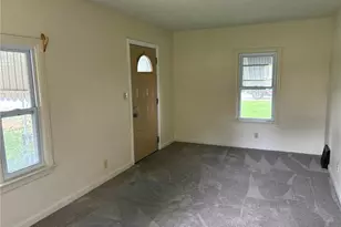 4031 Elyria Ave, Lorain, OH 44055 - Photo 13